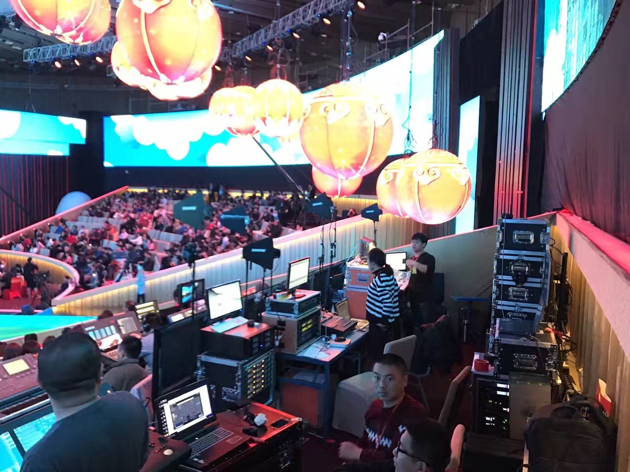 2016年12月29日-12月31日.2017新年音乐会、民族剧院 (3).jpg